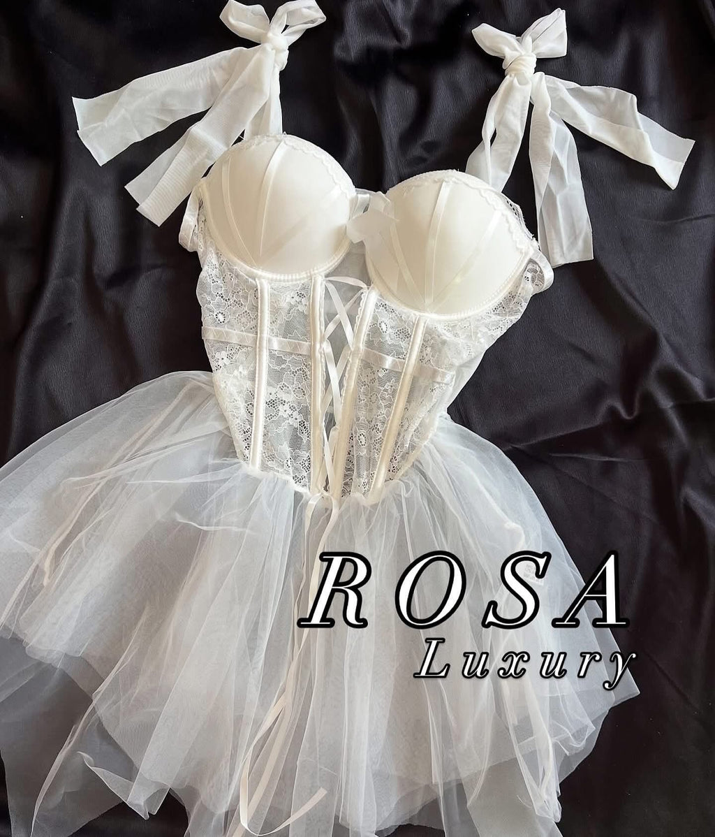 𝐋𝐢𝐧𝐠𝐞𝐫𝐢𝐞 🎀✨