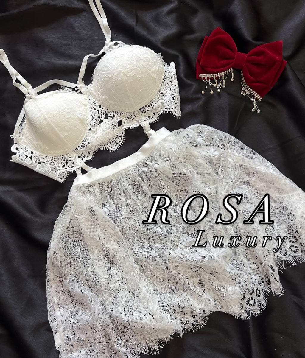 𝐋𝐢𝐧𝐠𝐞𝐫𝐢𝐞 ✨🎀